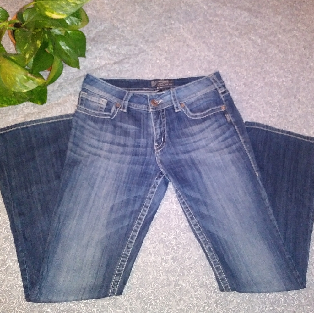 🌴Silver Suki Jeans Sz. 29/30? 🌴